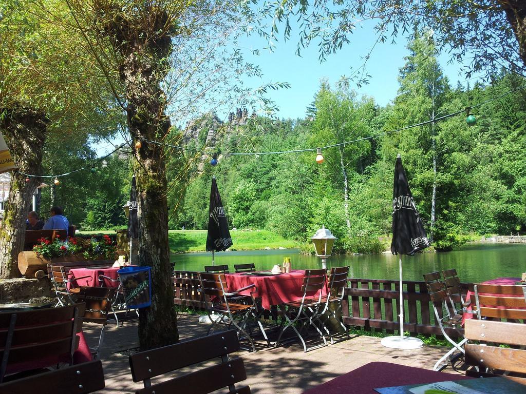 Hotel Gondelfahrt Kurort Jonsdorf Bagian luar foto