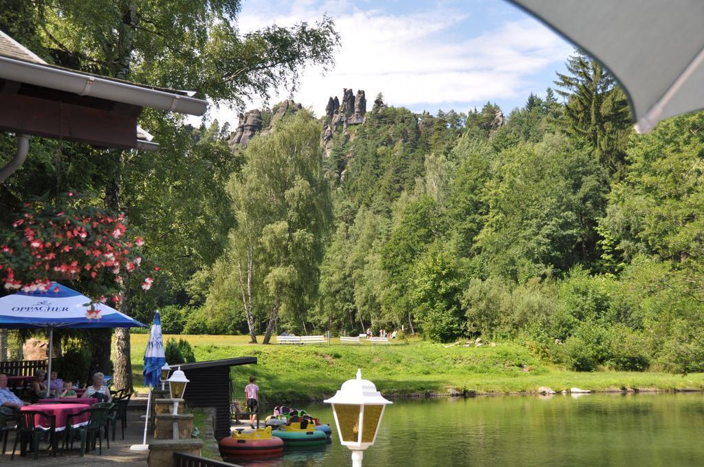 Hotel Gondelfahrt Kurort Jonsdorf Bagian luar foto
