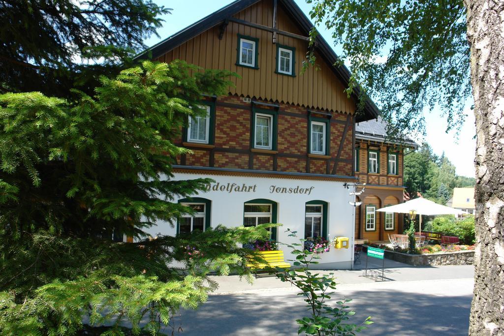 Hotel Gondelfahrt Kurort Jonsdorf Bagian luar foto